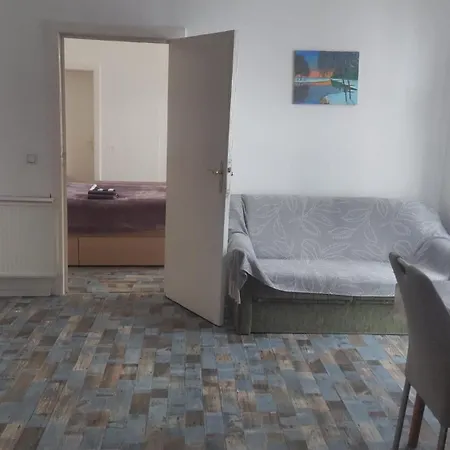 Ferienwohnung Mit Garten In Zentrum Schwerin (Mecklenburg-Vorpommern)